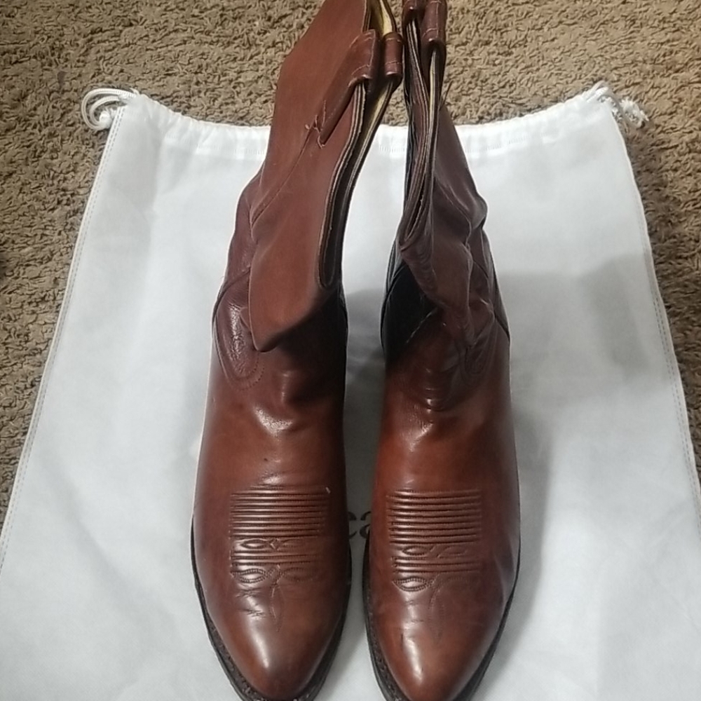Tony Lama boots